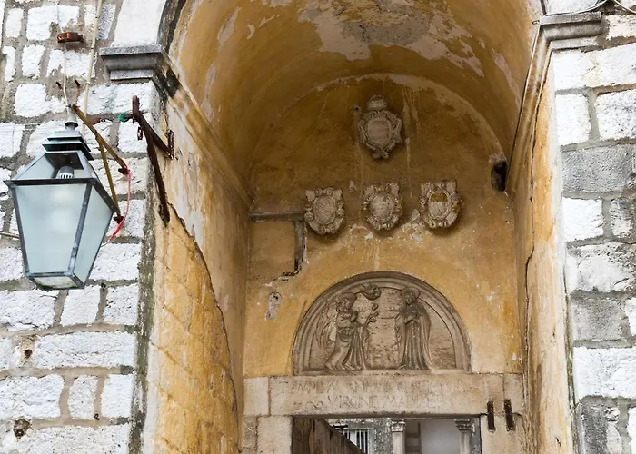 La Porta Heritage