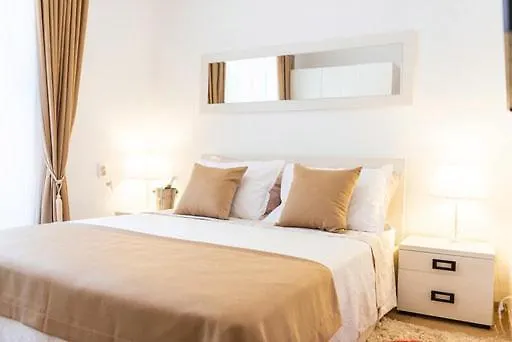 Camelia Luxury Apartments Ragusa