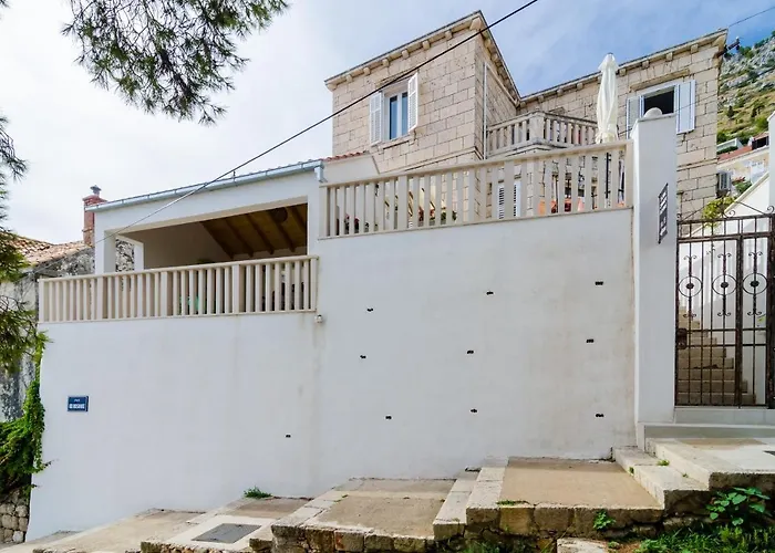 Guest House Enny (Adults Only)