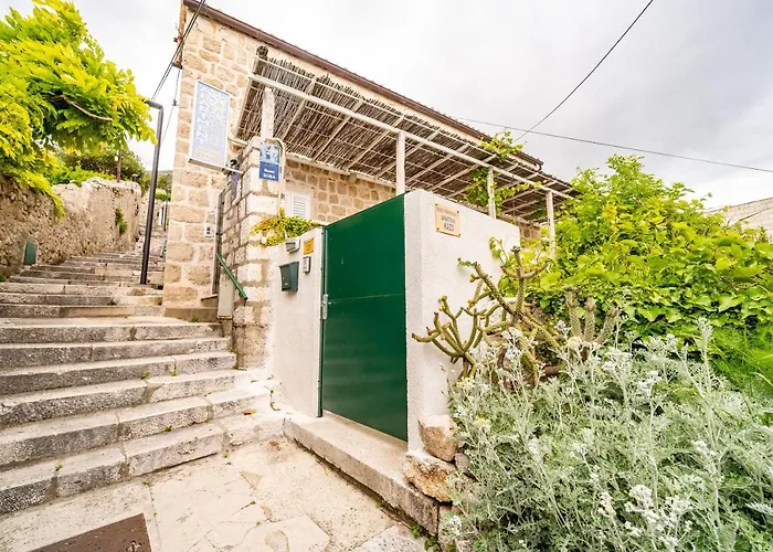 Apartments Kazo