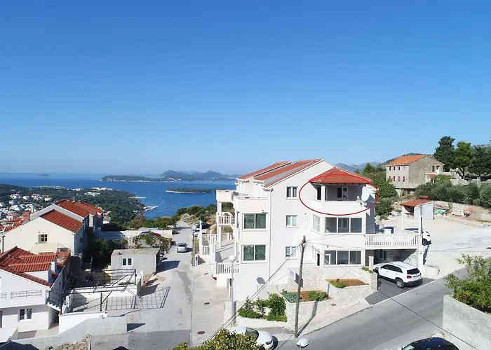 Apartments Villa Dadic