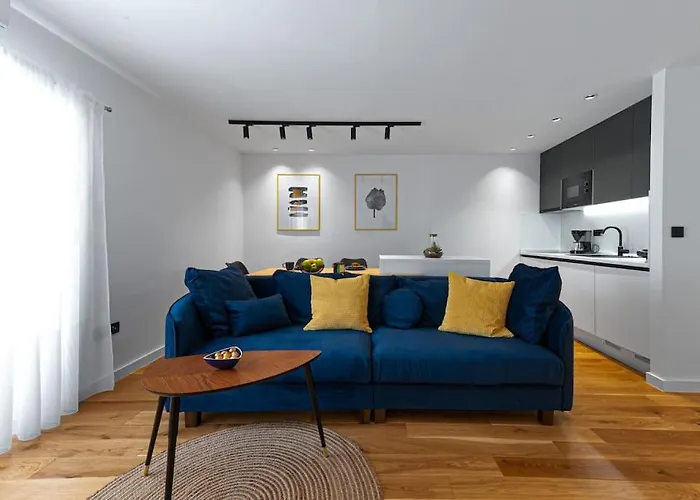 Apartment Old Town Finesse