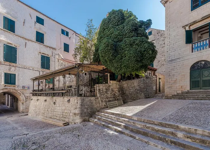 Apartment Laus