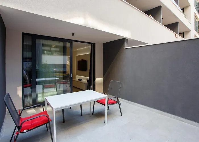 Apartments Maria 1 And 2 With Parking Space In The Garage