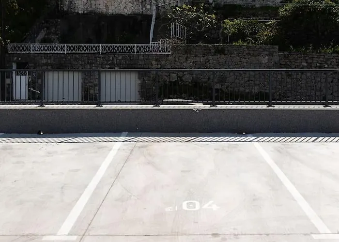 Dubrovnik Pier Free Parking And Balcony