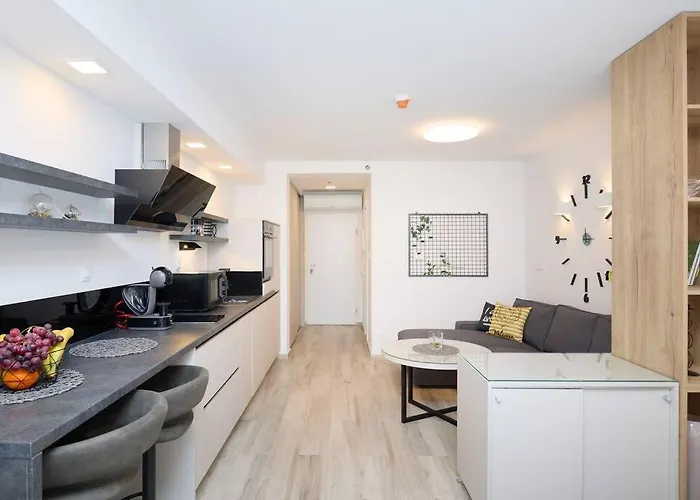Ferienwohnung Diana Lovely Studio With Balcony Dubrovnik