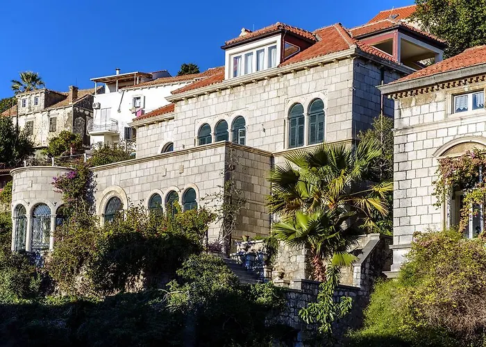 Privé Villa Mediteran Old Town, 5 En-Suites And Hot Tub Dubrovnik