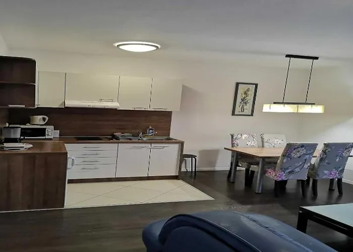 City Apartments Lani
