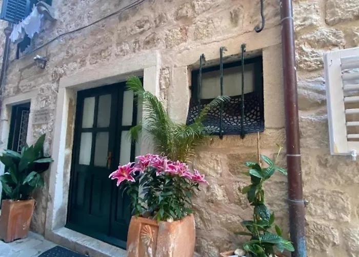 Angelus Rooms