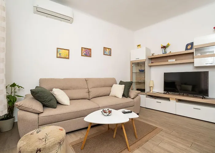 Apartment Family Tokic