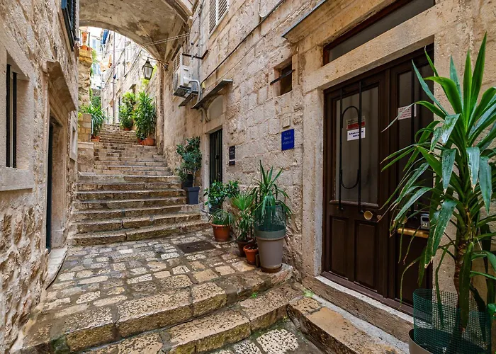 Pet friendly Apartman Neve Dubrovnik
