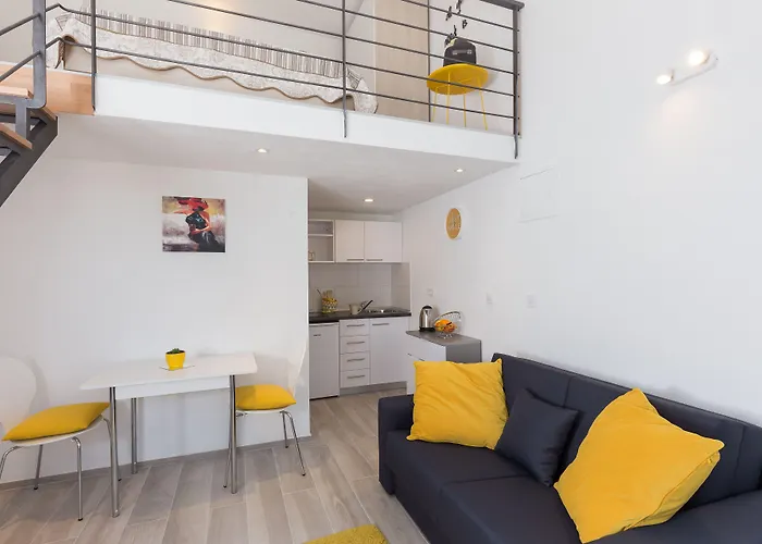 Pomet Superior Studio Ragusa