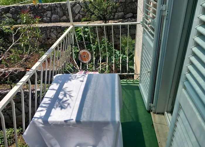 Guest House Mrdalo