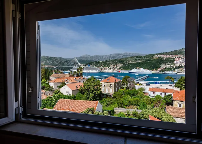 Apartment Marina View