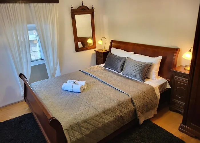 Apartment Jimmy - Spacious 2-Bedroom Apartment