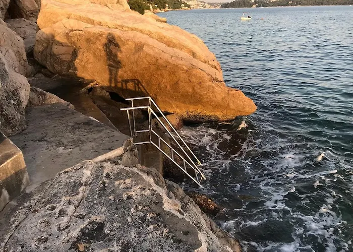 Private Beach Vila Jana
