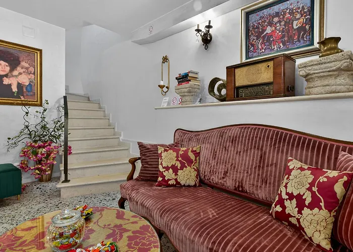 Solis Rooms Old Town