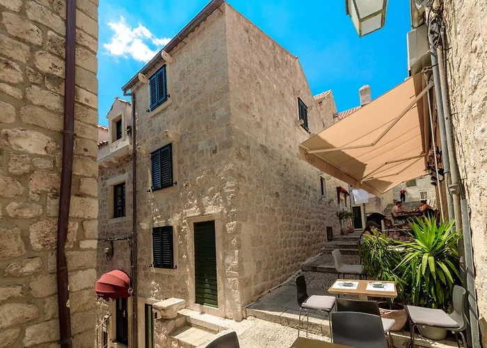 Solis Rooms Old Town