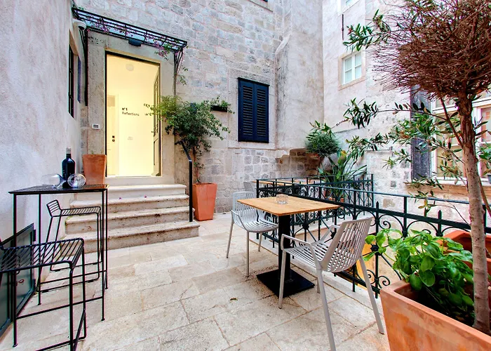 Guest House Forty-Four
