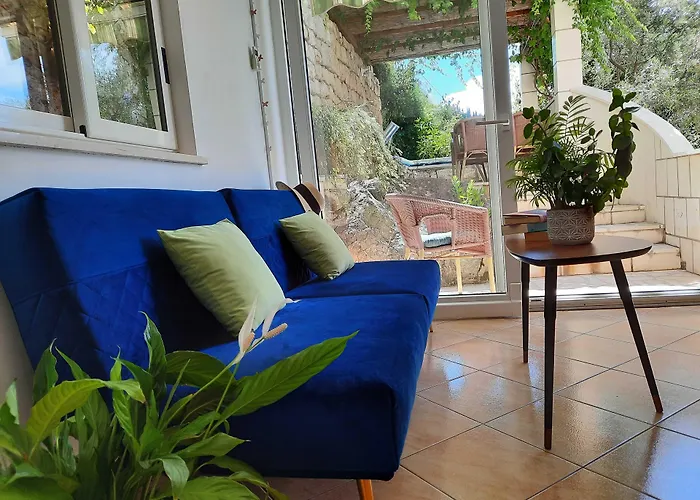 Pet friendly Apartments Kirigin Dubrovnik