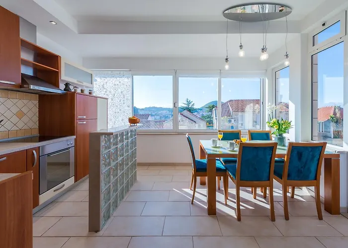 Tara Apartments
