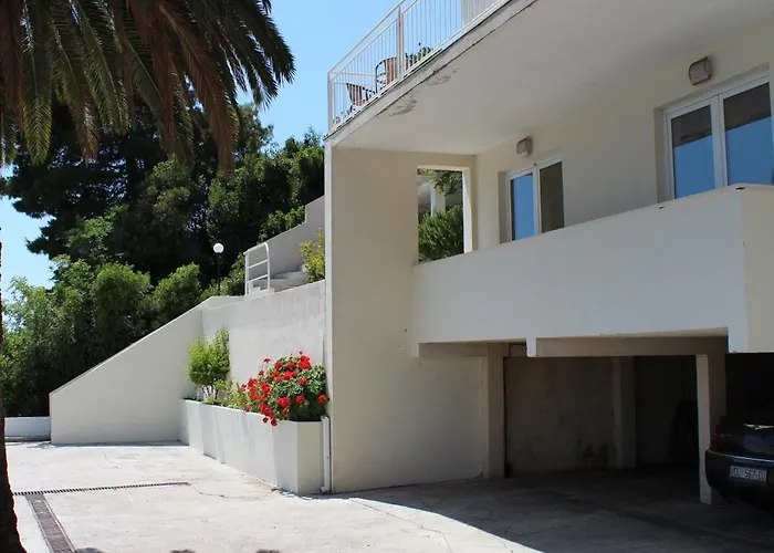Apartments Lozica