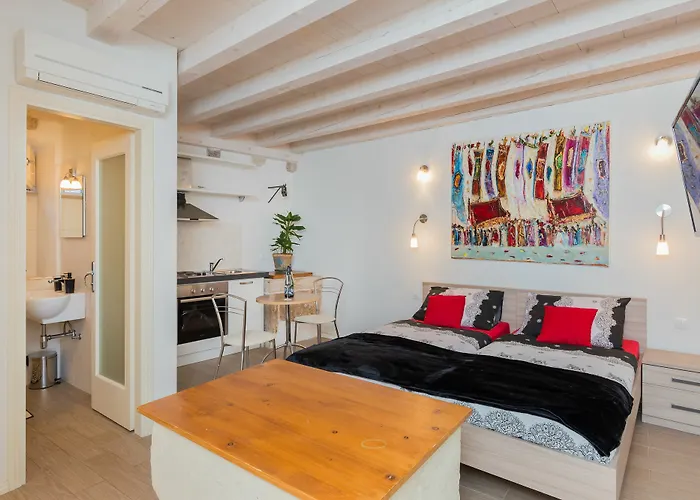 Apartments & Rooms Kerigma